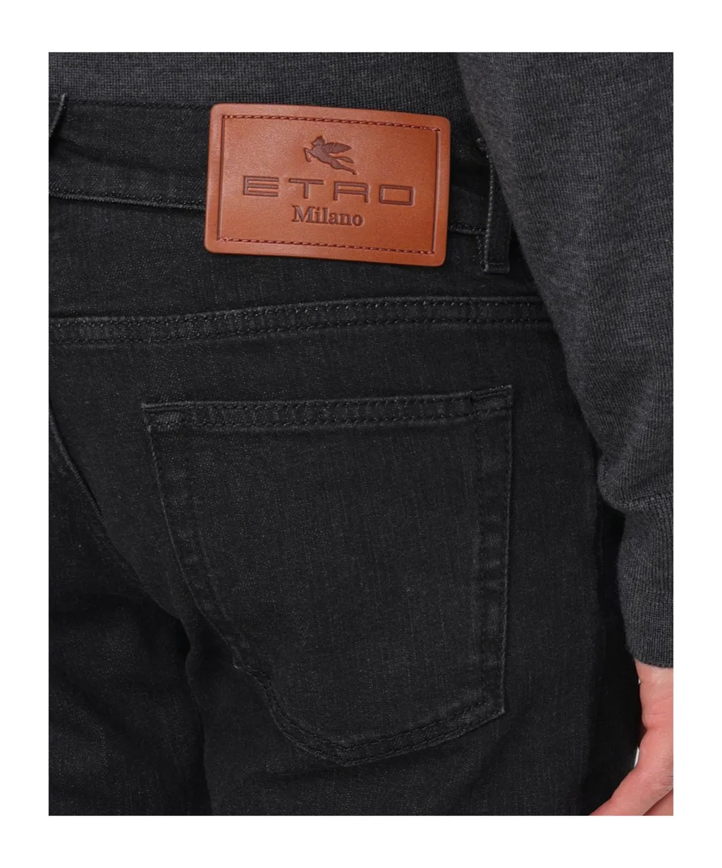 Belt-Loop Jeans