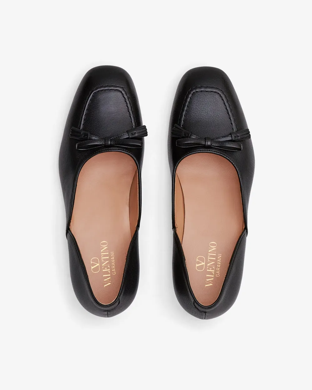 Round Toe Casual Shoes