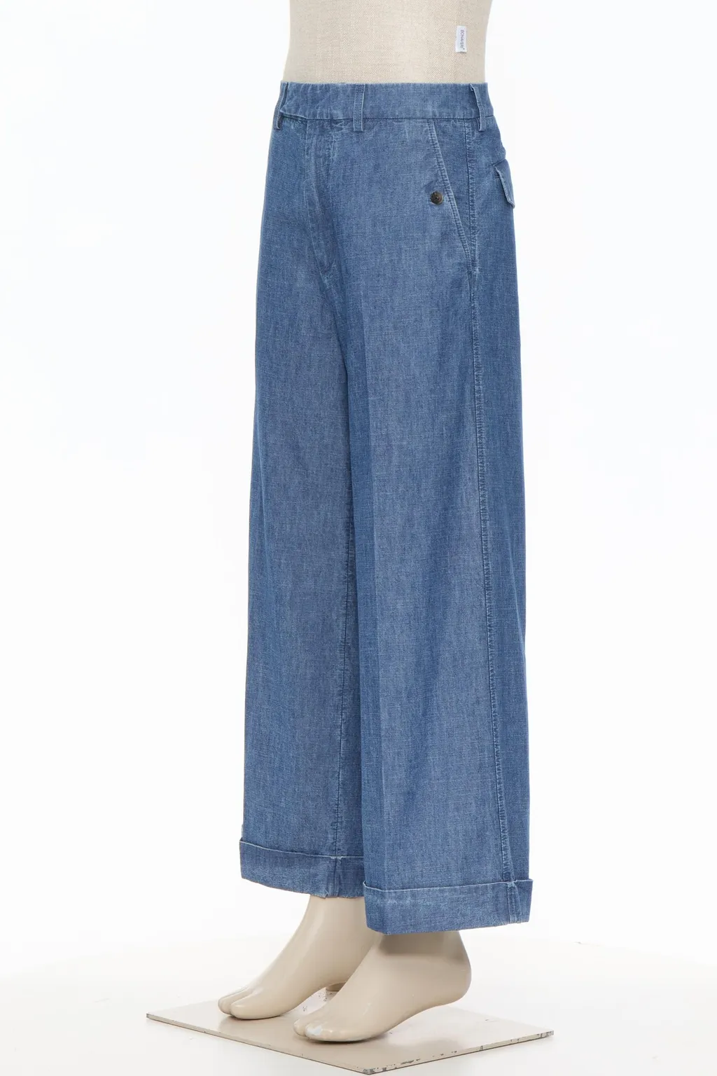 Straight-Leg Jeans