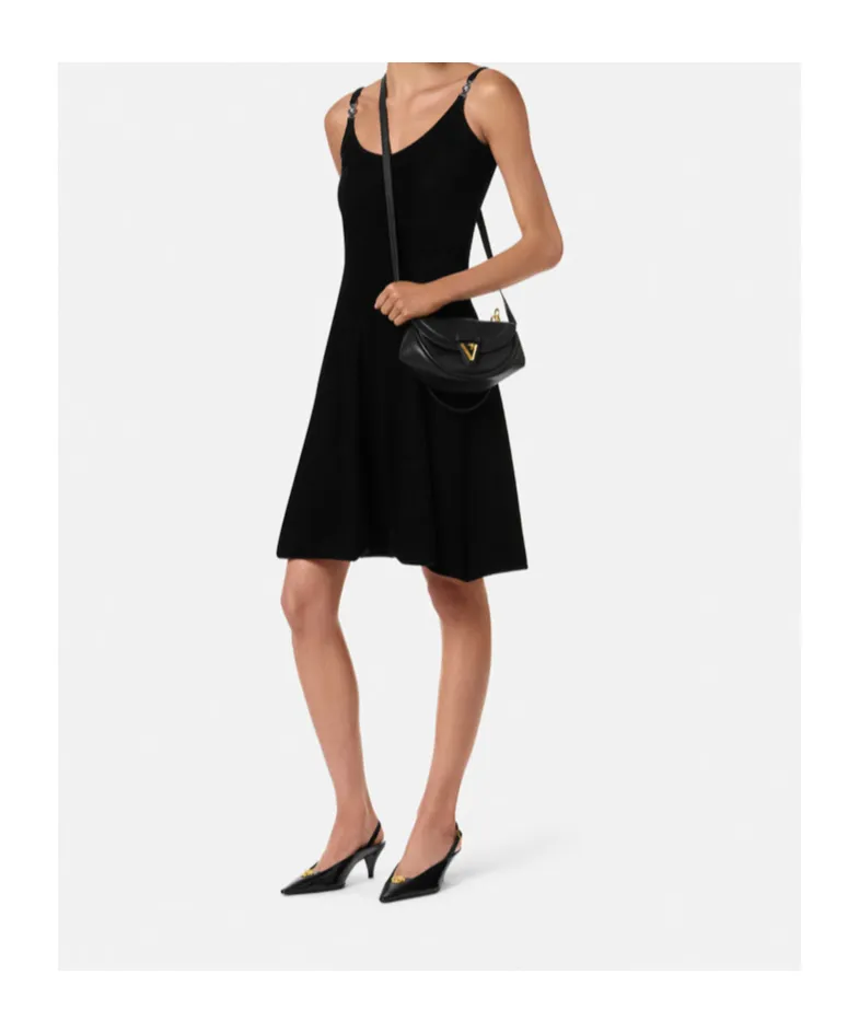 Virtus Small Shoulder Bag