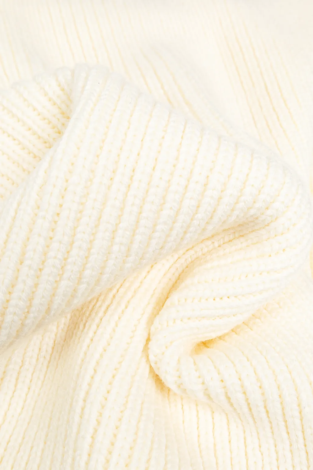 Logo-Embroidered Ribbed Scarf