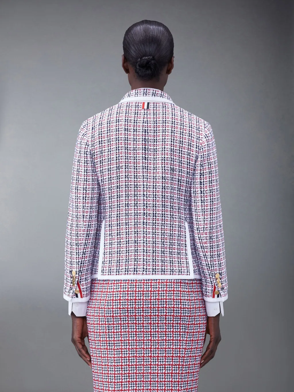 Check-Pattern Buttoned Tweed Jacket