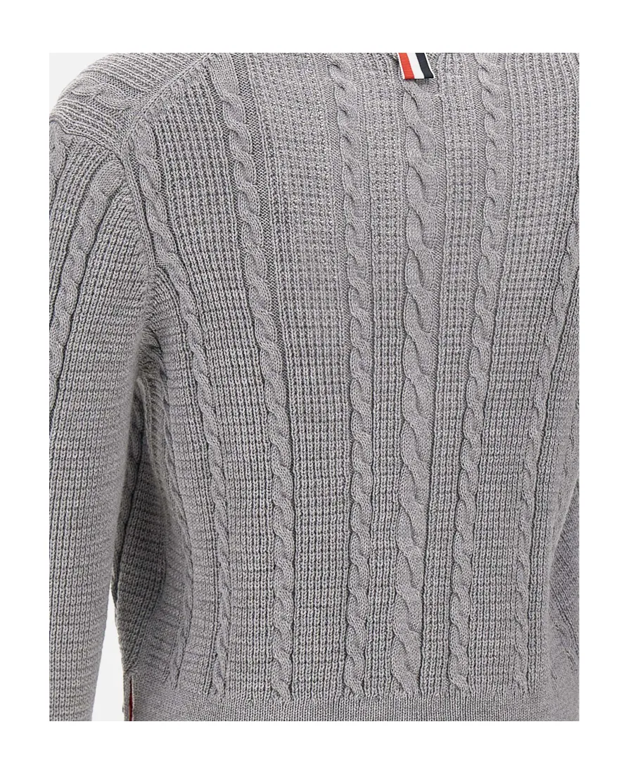V-Neck Buttoned Knitted Cardigan