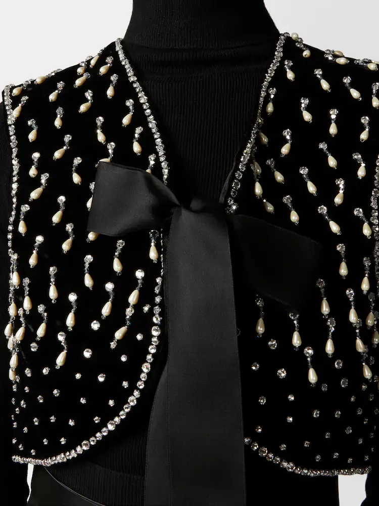 Viv' Choc Short Gilet In Velvet