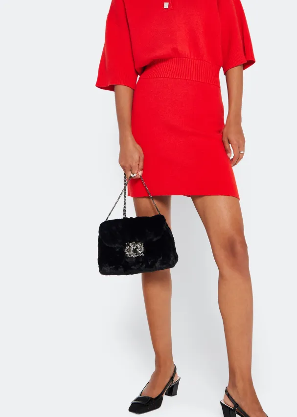 Embellished Chain-Linked Shoulder Bags