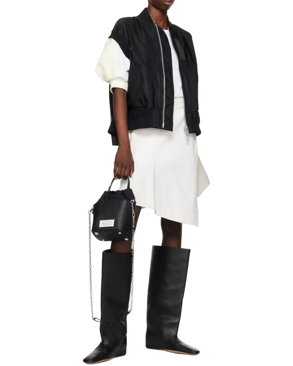 Sleeveless Zipped Gilet