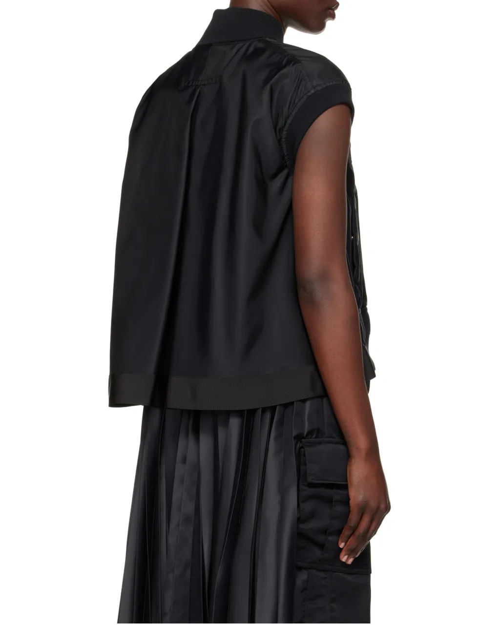 Sleeveless Zipped Gilet
