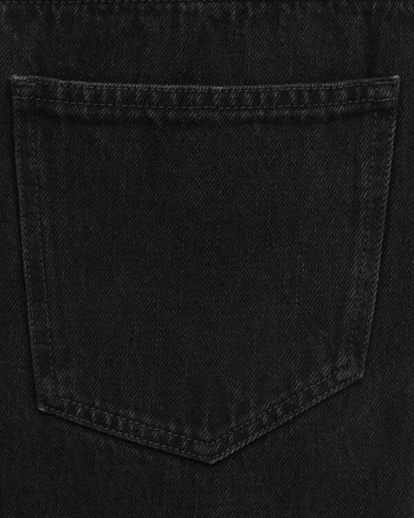 Mid-Rise Baggy Jeans