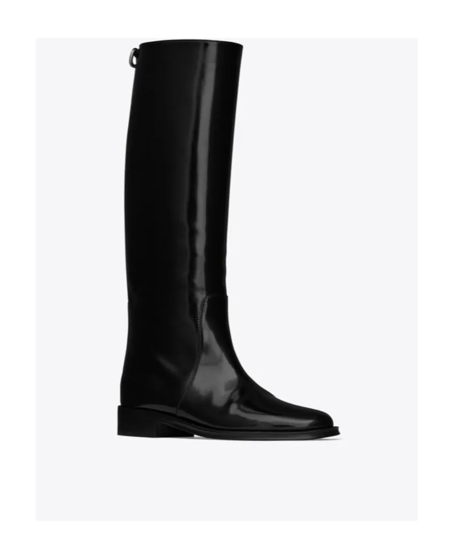 Hunt Round Toe Boots