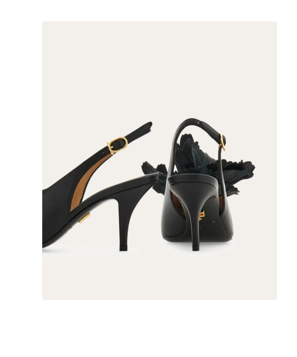 Peep-Toe Pumps