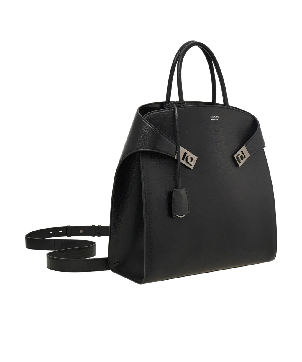 Hug Tote Bag