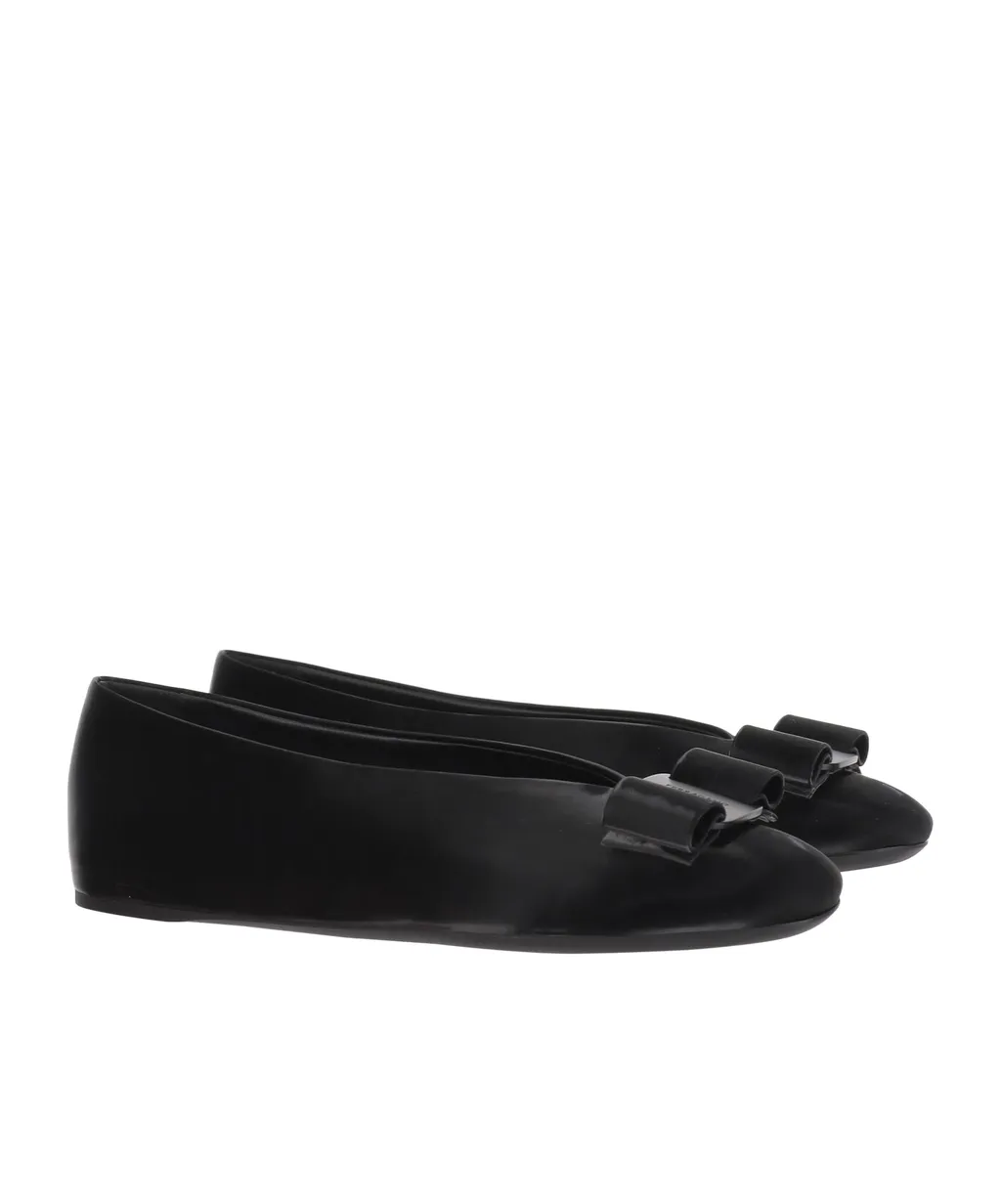 Bow Ballet Flats