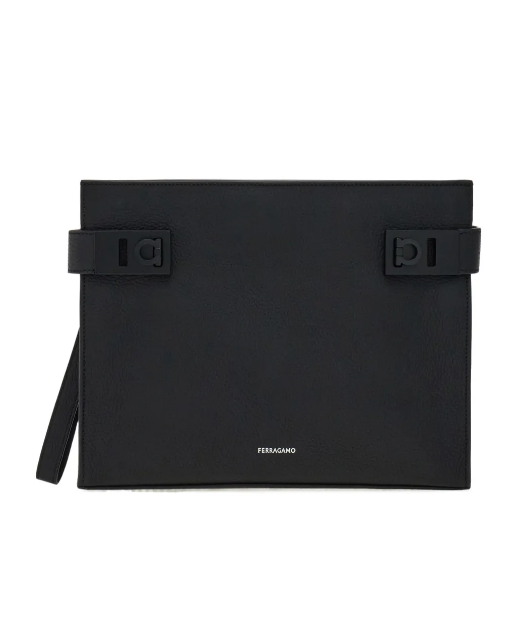 Zipper Clutch