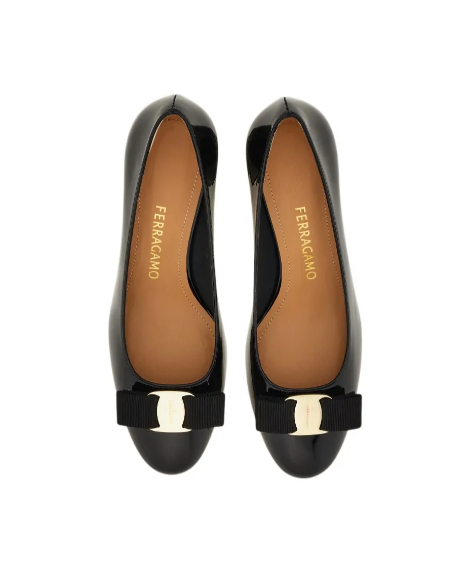 Vara Bow Block Heel Pump