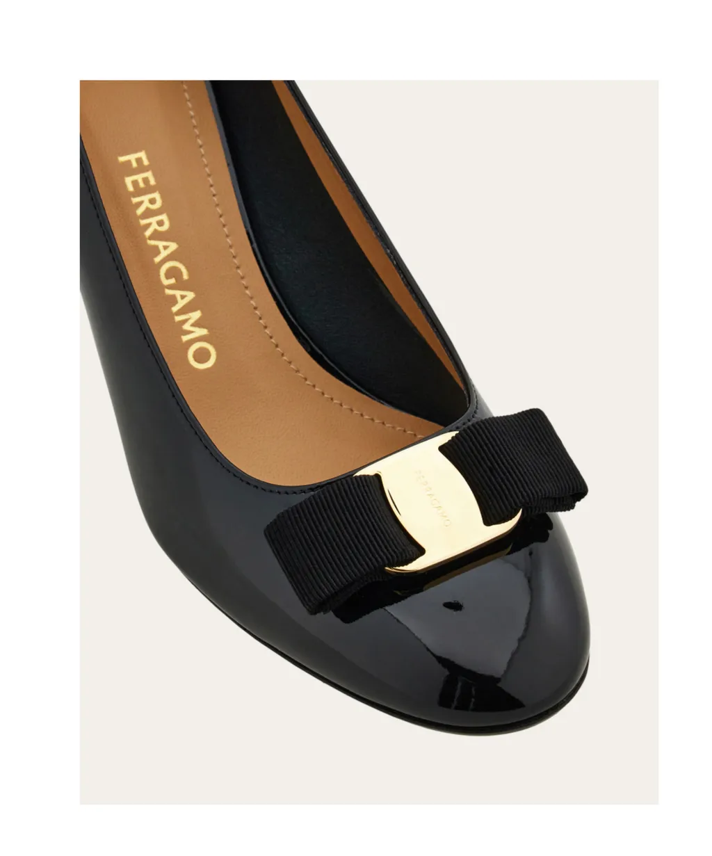 Vara Bow Block Heel Pump