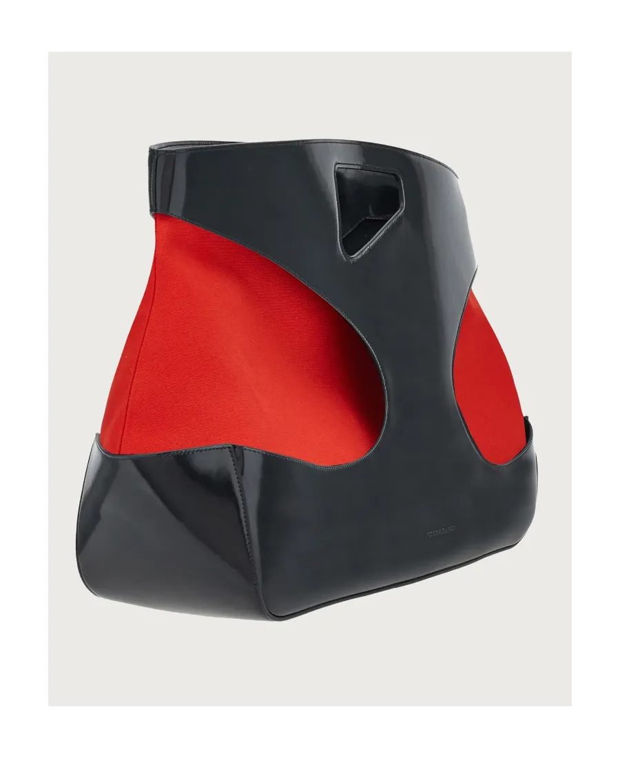 Hollowed-Out Detail Shoulder Bag