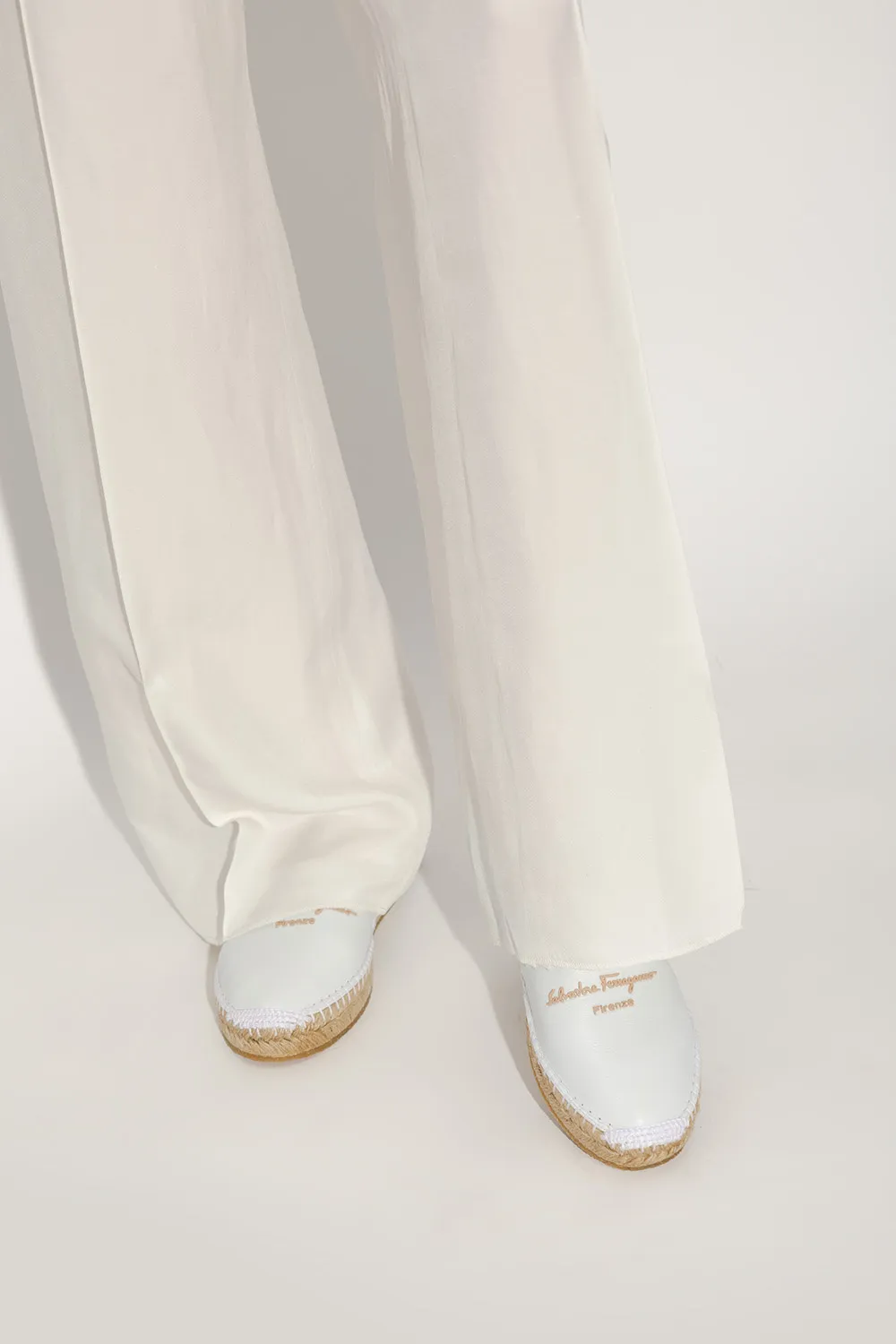 Logo Flat Shoes