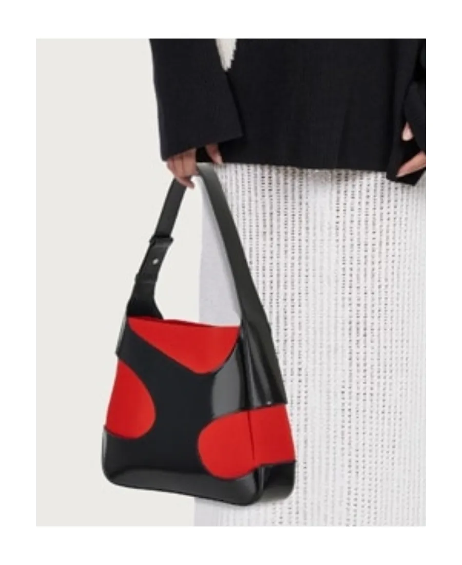 Hollowed-Out Detail Shoulder Bag