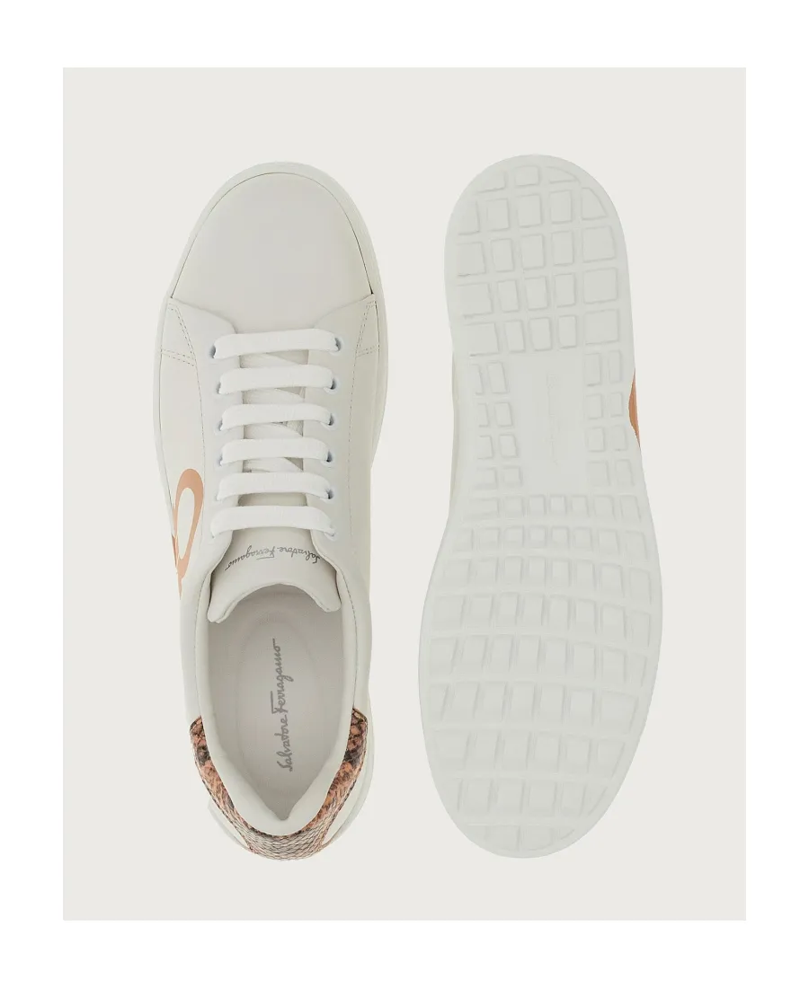 Low-Top Trainers