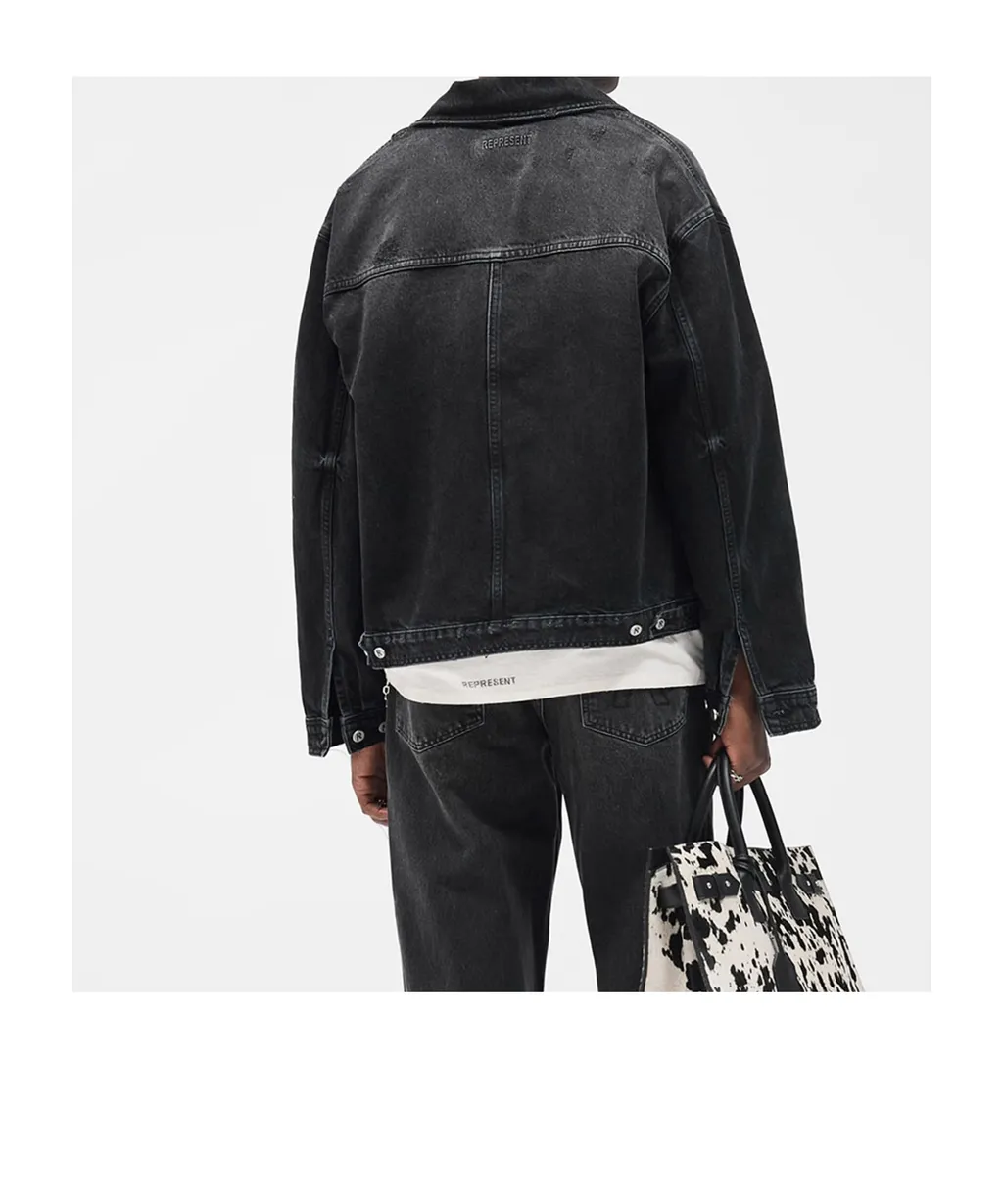 Zipped Denim Jacket