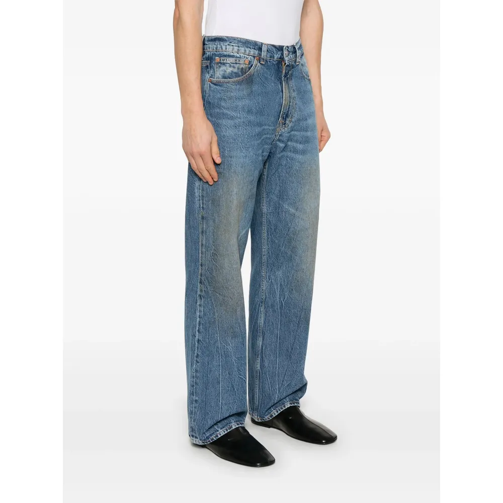 Belt-Loop Jeans