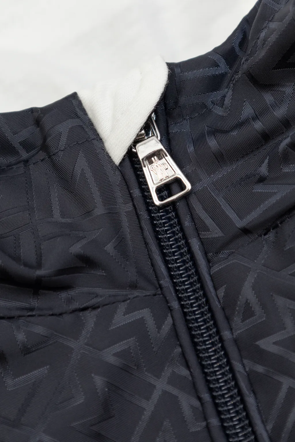 Jonnar Zipped Jacket