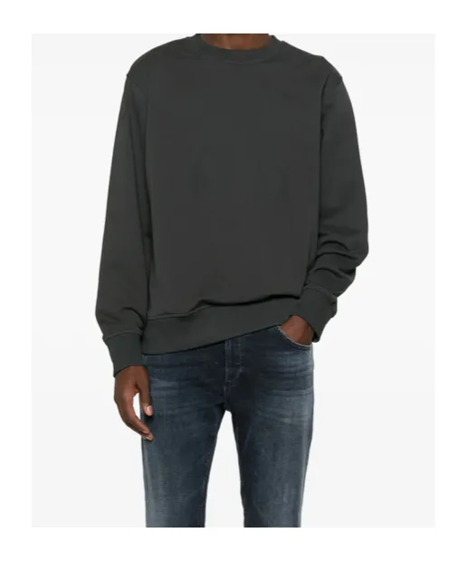 Long-Sleeved Sweatshirt