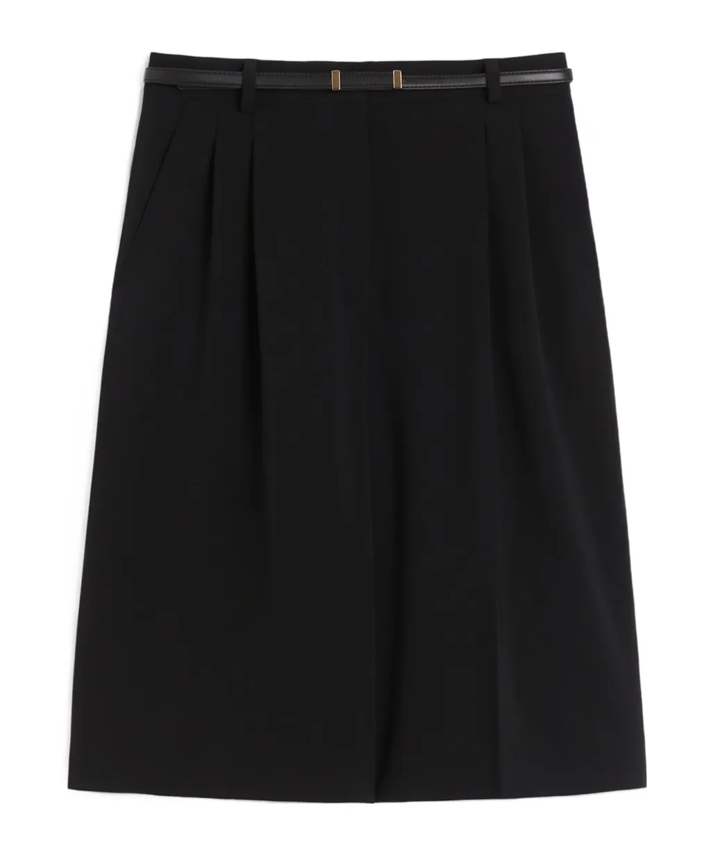 Boero Belted Pleated Shorts