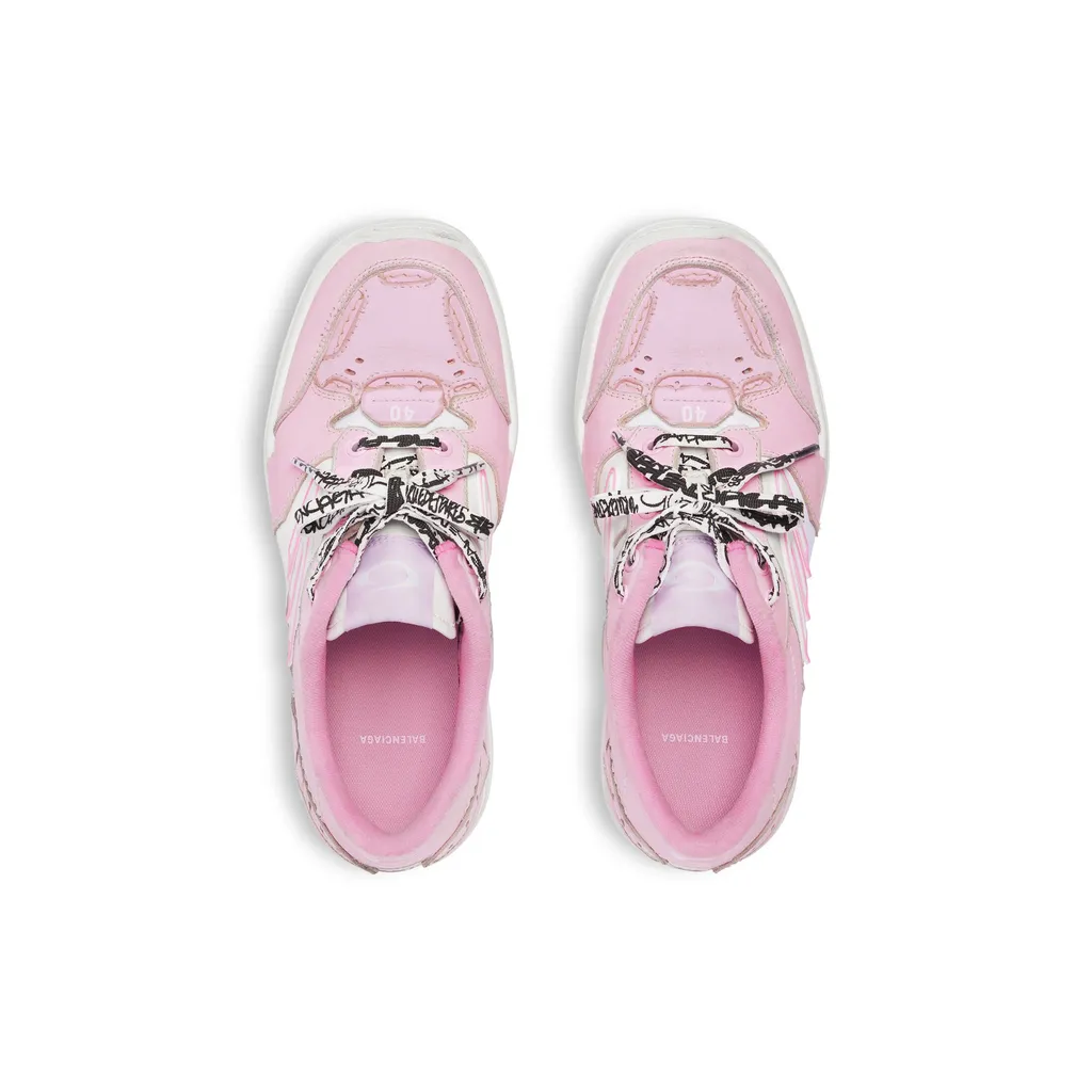 Hamptons Medium Worn-Out Sneaker