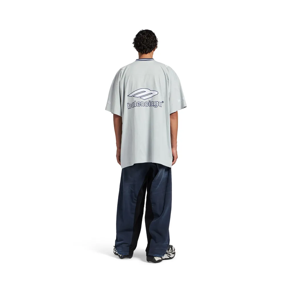 3B Football V-Neck T-Shirt Oversized