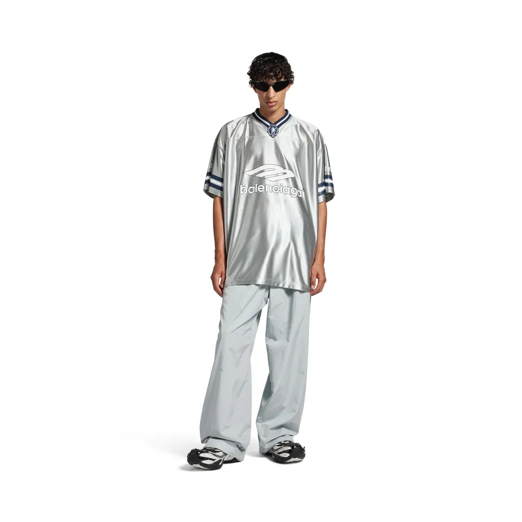 3B Football V-Neck T-Shirt Oversized