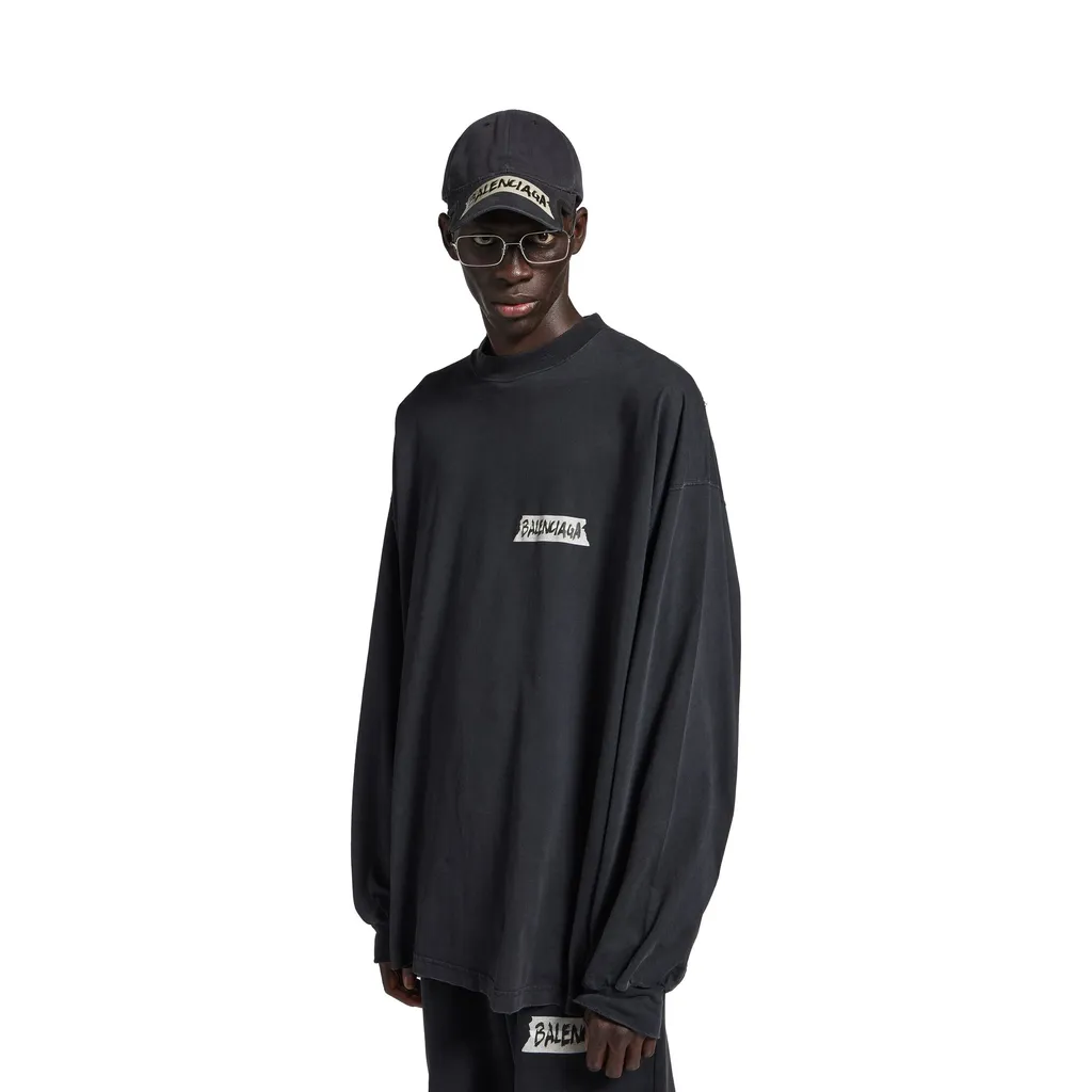 Masking Tape Long Sleeve T-Shirt Large Fit
