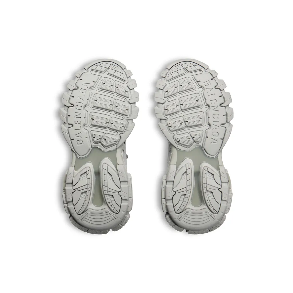 Track Signature Sneaker