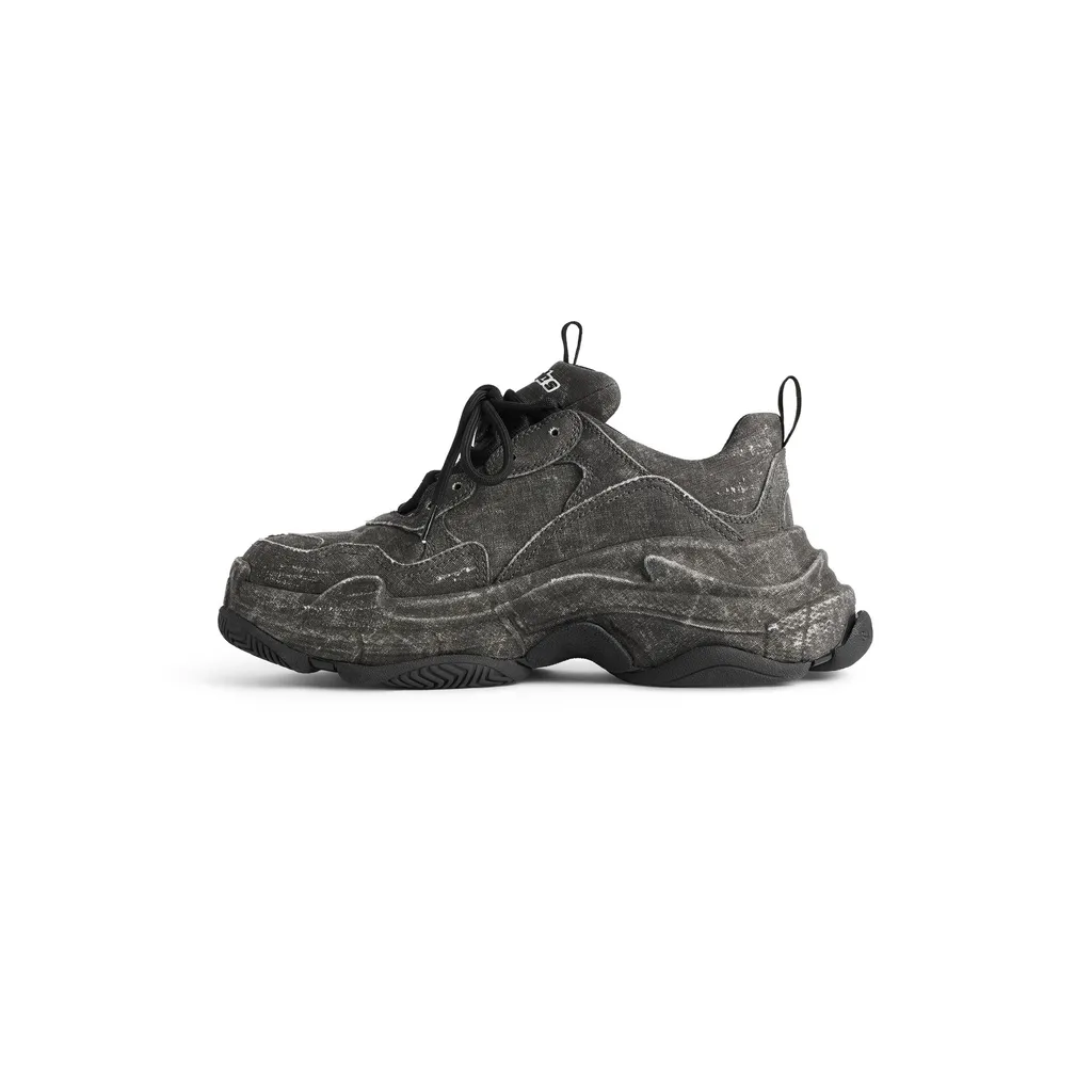 Triple S Canvas Sneaker