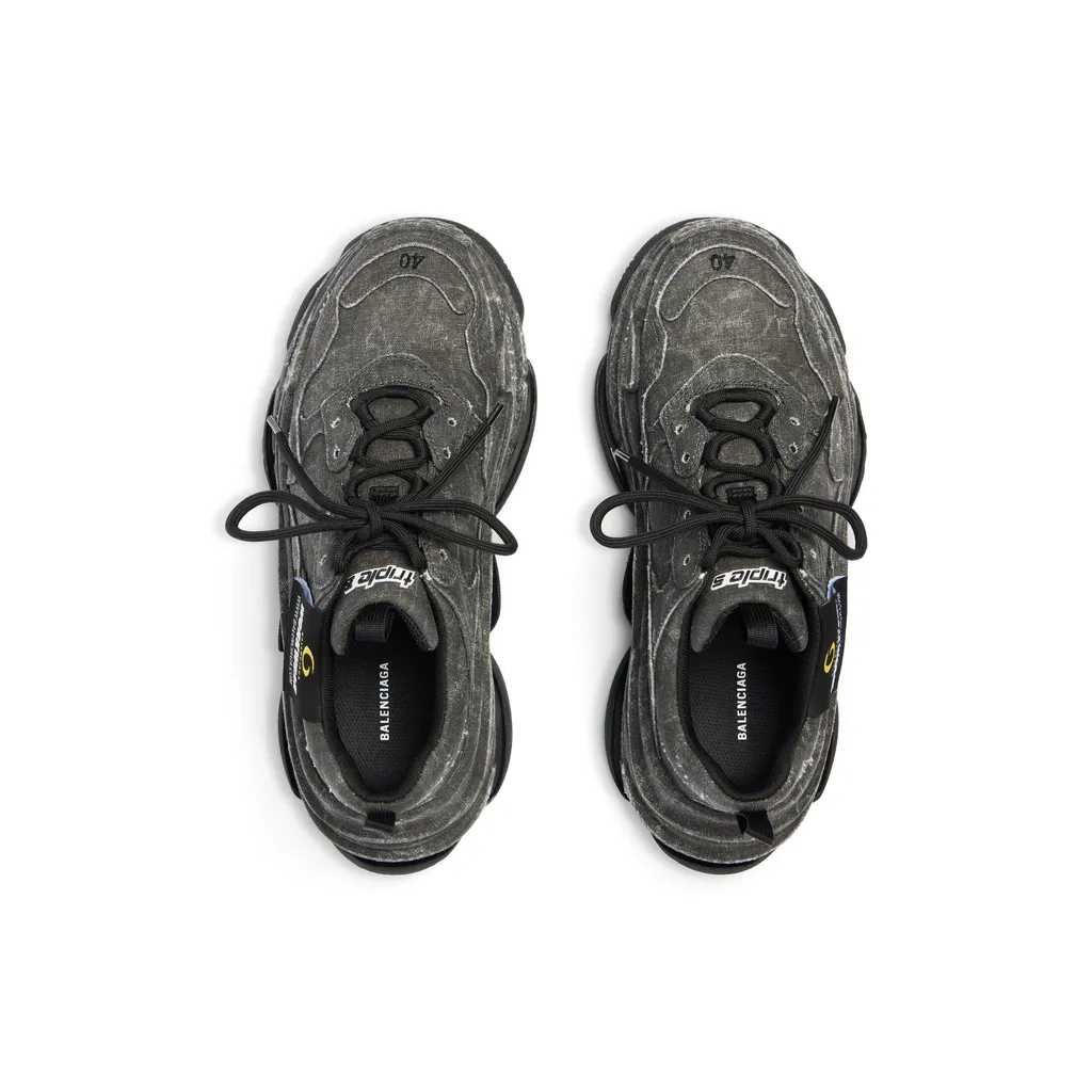 Triple S Canvas Sneaker