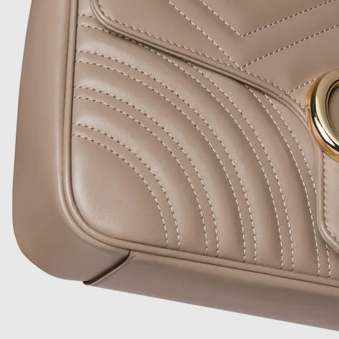Gg Marmont Medium Shoulder Bag