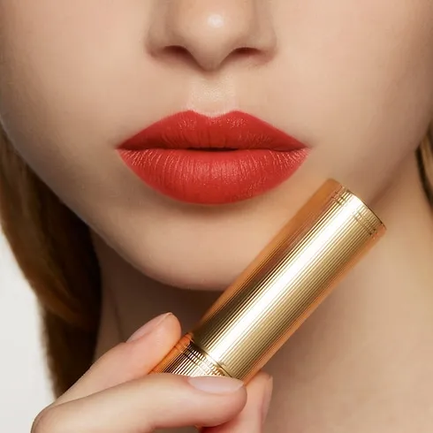 500 Odalie Red Matte Lipstick