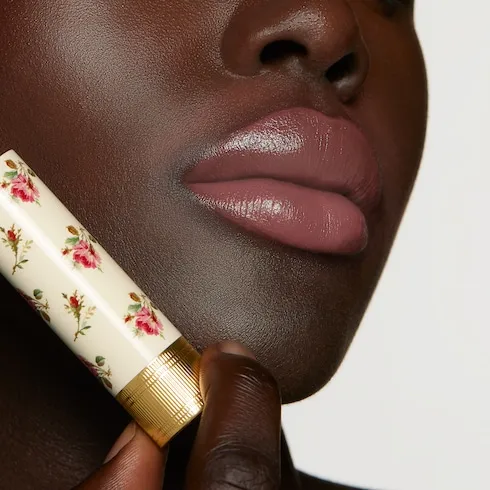 Rouge à LÈVres Voile Lipstick