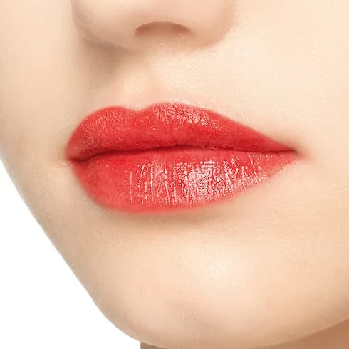 25* Goldie Red, Rouge à LÈVres Voile Lipstick