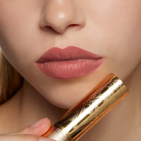 115 Bertha Blossom, Rouge à LÈVres Satin Lipstick