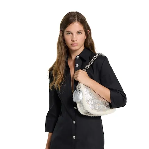 Gg Emblem Medium Shoulder Bag