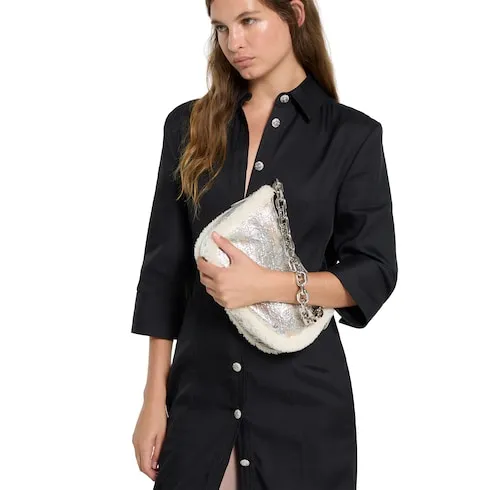 Gg Emblem Medium Shoulder Bag