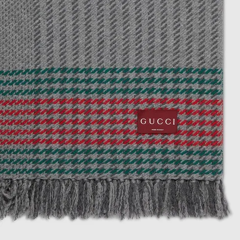 Cashmere Jacquard Blanket With Web