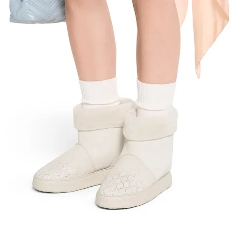 Boot With Merino Wool Lining