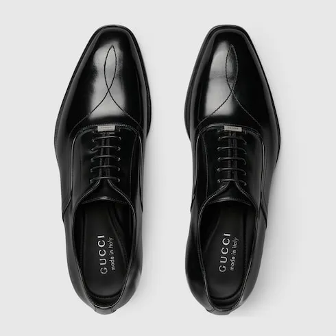 Lace-Up Shoe With Topstitch