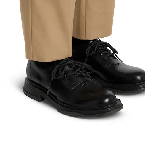 Lace-Up Shoe With Tonal Logo