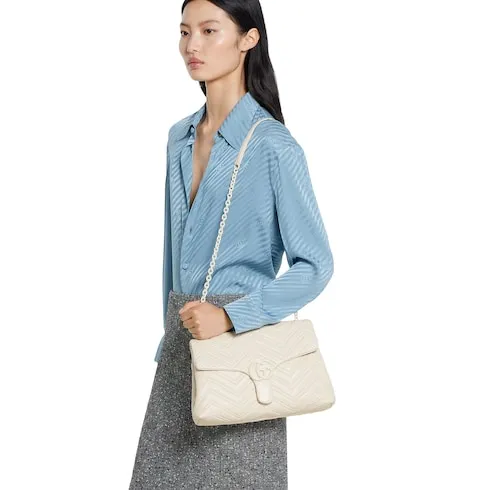 Gg Marmont Medium Shoulder Bag