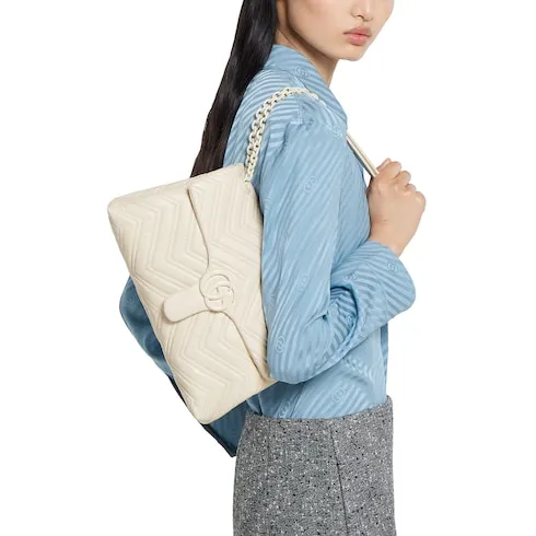 Gg Marmont Medium Shoulder Bag
