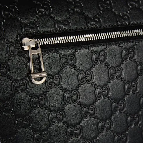 Gg Emblem Medium Crossbody Bag