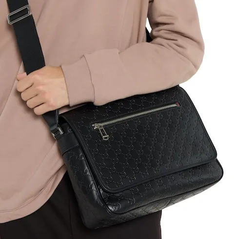 Gg Emblem Medium Crossbody Bag
